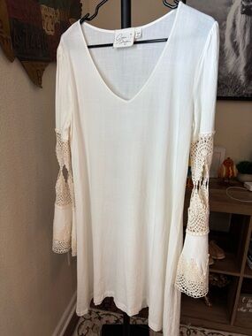 Green Dragon Cream Crochet Bell-Sleeve V-Neck Dress